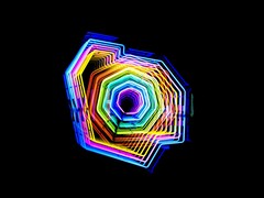 Image décorative. Les scientifiques ont trouvé un nouveau moyen de contrôler les ondes lumineuses. (Source de l'image : Sebastián Brito via Unsplash)