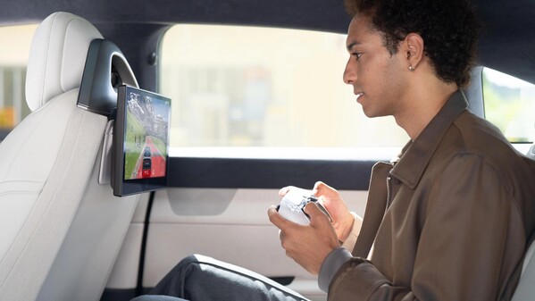 PlayStation Portal installé à l'arrière de la Sony Honda Afeela 1 EV (Image source : Sony Honda Mobility)