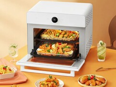 Le Xiaomi Mijia Smart Air Frying Oven 30L possède un écran tactile de 1,32 pouces (~3,35 cm). (Image source : Xiaomi)