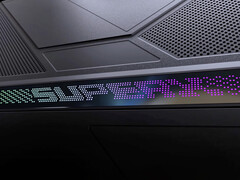 Le OneXPlayer Super X devrait bientôt être commercialisé dans le monde entier. (Source de l'image : One-Netbook)