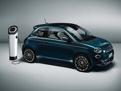 Stellantis prévoit de doubler sa production de Fiat New 500 EV d&#039;une année sur l&#039;autre. (Image source : Fiat)