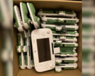 Une image de GoFundMe montrant des prototypes de Devkits Nintendo Wii U provenant d'un raid de Sega UK (source d'image : GoFundMe)