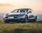 La Model 3 Performance de Tesla est une berline fastback à deux moteurs et à transmission intégrale qui a battu à plusieurs reprises des records de vente. (Source de l'image : Tesla)