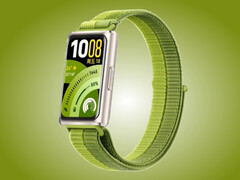 Le Huawei Band 11 Pro avec son bracelet officiel en tissu.