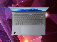 L’IdeaPad Slim 3x 14Q7X11 pèse 1,3 kg.