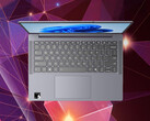 L’IdeaPad Slim 3x 14Q7X11 pèse 1,3 kg.