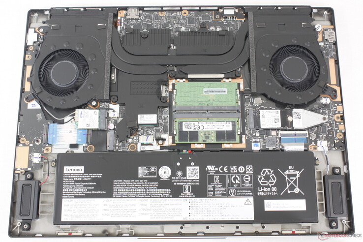 Legion 7 16IAX10 interne