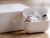 Apple devrait changer ses stratégies de vente pour les AirPods Pro 2. (Image source : David Levêque)