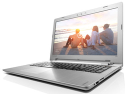 Test: Lenovo IdeaPad 500-15ACZ. Exemplaire d'essai fourni par Cyberport.de