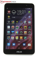 7 pouces, SoC quad-core, ticket d'entrée de 200 euros : l'Asus Memo Pad HD 7 ME176C en quelques mots.