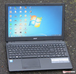 L'Acer Aspire E1-532.