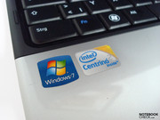 MS Windows 7 Home Premium (64-bit) est préinstallé avec le Inspiron 13z.
