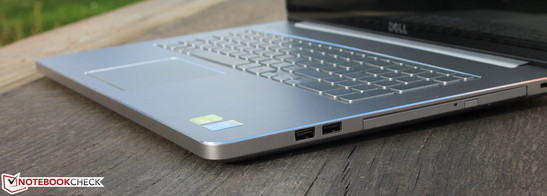 Dell Inspiron 7000-series 7737 CN77304: GT 750M, Core i7, et Tactile-FHD - le meilleur des ordinateurs multimédias polyvalents ? Dell Inspiron 7000-series 7737 CN77304: GT 750M, Core i7, et Tactile-FHD - le meilleur des ordinateurs multimédias polyvalents ?