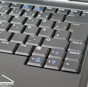 Être une convertibles Dell XT a un véritable clavier standard, ...