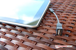 Utile: un adaptateur micro USB vers USB classique