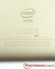 Pour le SoC quad-core, le Fonepad 8 utilise un modèle Intel Atom Z3560.