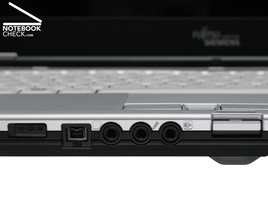 Ports at the front edge of the Lifebook S6410 02DE Ports at the front edge of the Lifebook S6410 02DE