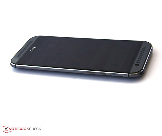 Le HTC One M8, gracieusement fourni par HTC Allemagne pour notre critique.