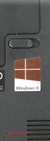 Windows 8.1 64-bit est préinstallé par défaut.