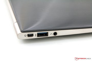 Deux ports USB 3.0 sont inclus. On en aurai voulu un en plus.