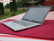 Sur nos bancs d'essai : le Lenovo IdeaPad U430 Touch. Nous remercions chaleureusement Lenovo pour le prêt.