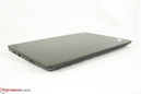 Cet appareil ressemble beaucoup, au niveau de son design, au ThinkPad Yoga 12 pouces