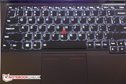 Le clavier offre 2 niveaux de rétroéclairage.