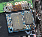 Le disque dur conventionnel est accompagné d'un tampon SSD.