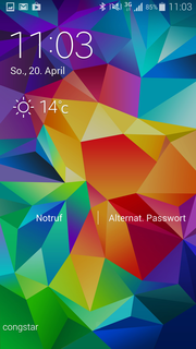 Pour accentuer la vivacité des couleurs de l'écran, Samsung utilise un design très coloré.
