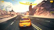 ... ou "Asphalt 8": ce smartphone peut très bien faire tourner même les jeux très gourmands.