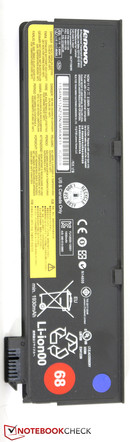 La batterie amovible affiche une capacité de 24 Wh.