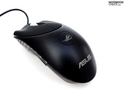 ...et la souris Razer Copperhead est une véritable souris de gamer.