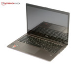 Le Fujitsu Lifebook U904.