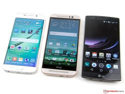 Comparaison d'écrans : Galaxy S6 Edge, One M9, LG G Flex 2