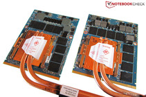 GeForce GTX 680M (gauche) vs. Radeon HD 7970M (droite)