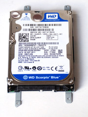 C'est un DD Western Digital,de 640 Go.