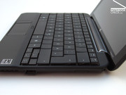 Il est, selon HP, à 92% de la taille standard d'un clavier de portable et peut donc être utilisé très confortablement.