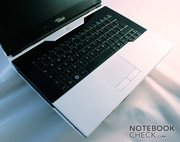 Subnotebook ou DTR? - Le Amilo rend possible ce mélange.