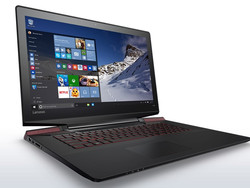 En test : le Lenovo Ideapad Y700 17ISK 80Q0, fourni par Lenovo US.