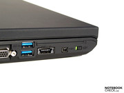 ... un port USB 3.0 alimenté, un combo eSATA/USB et le Firewire.