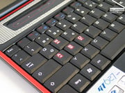Le clavier a intégré des tentatives de définir un certain état d'esprit avec ses jeux avec des marques spéciales sur les touches.