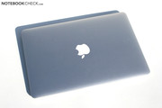 In Review: Apple Macbook Air 13 inch 2011-07 MC966D/A