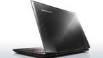 Le Lenovo IdeaPad Y50.