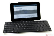 On peut utiliser un clavier sans-fil avec cette tablette.