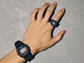 La montre à bague G-Shock Nano DWN-5600 de Casio (photo) sera commercialisée en Europe. (Source de l'image : Casio)