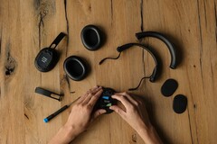 Le Fairbuds XL devrait être plus facilement réparable que la plupart des écouteurs supra-auriculaires modernes. (Source de l'image : Fairphone)