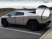 Au moins 15 Tesla Cybertrucks sont concernés par un grave problème de gâche de porte qui entraîne un désalignement du panneau de porte. (Source de l'image : Auto Focus sur YouTube - édité)