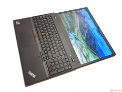 Le Lenovo ThinkPad L15 combine l'ancien concept gagnant avec une amélioration des performances de la DMLA