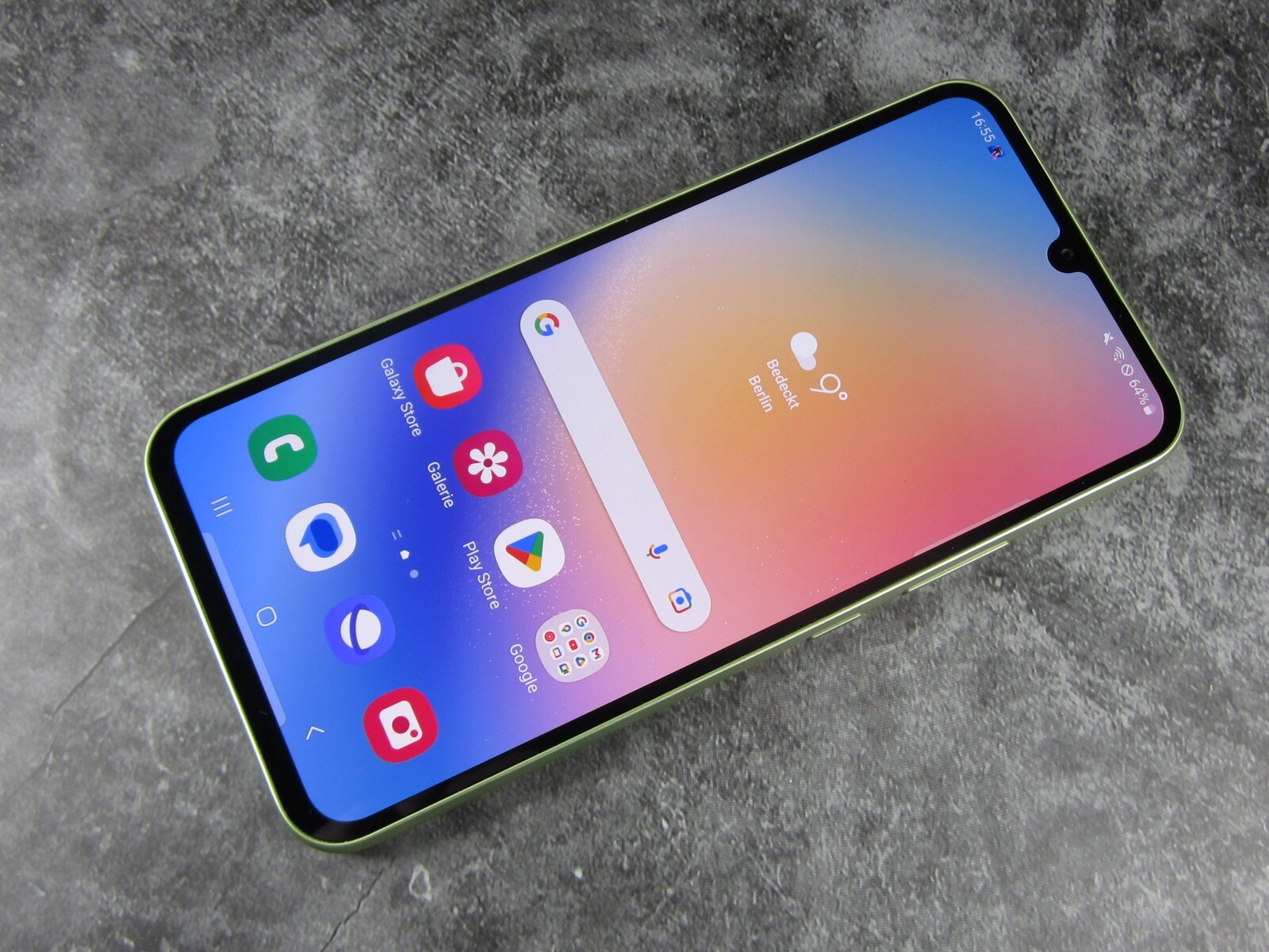 Test Galaxy A14 (4G) : que vaut le smartphone pas cher de Samsung ?