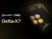 Le GameSir Delta-X7 est un contrôleur d'arcade avec écran tactile.